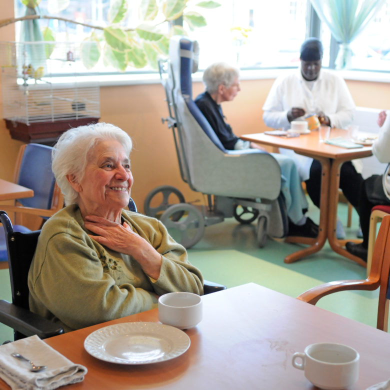 résidence senior personne âgée