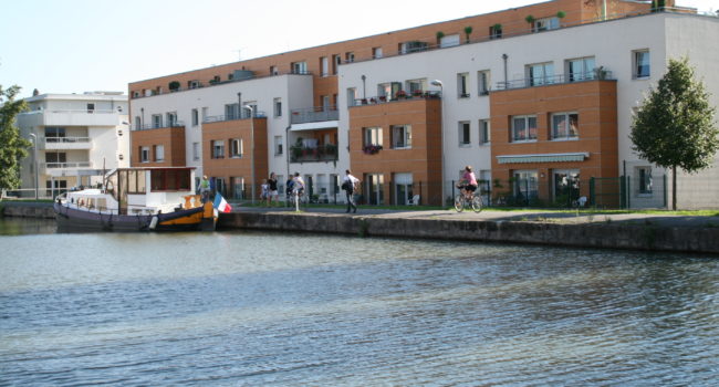 Residence bien etre de Quietelle Nancy berges du canal de la Marne au Rhin